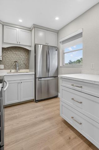 941 Crystal Lake Drive 311, Deerfield Beach, FL 33064