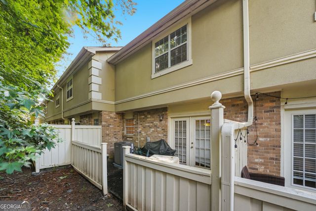 6900 Roswell Road L2, Sandy Springs, GA 30328