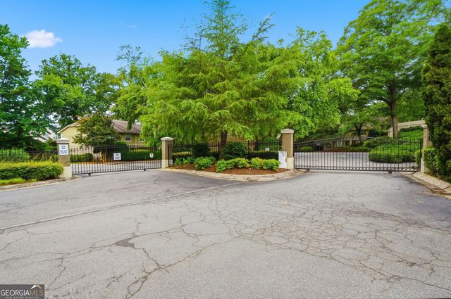 6900 Roswell Road L2, Sandy Springs, GA 30328