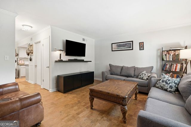 6900 Roswell Road L2, Sandy Springs, GA 30328