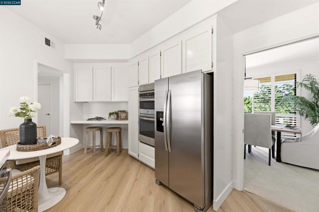 3425 Terra Granada Dr 2B, Walnut Creek, CA 94595