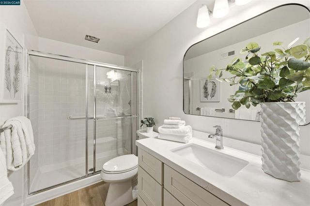 3425 Terra Granada Dr 2B, Walnut Creek, CA 94595