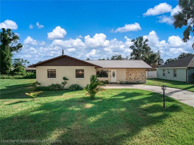1548 Camellia Court, Lake Placid, FL 33852