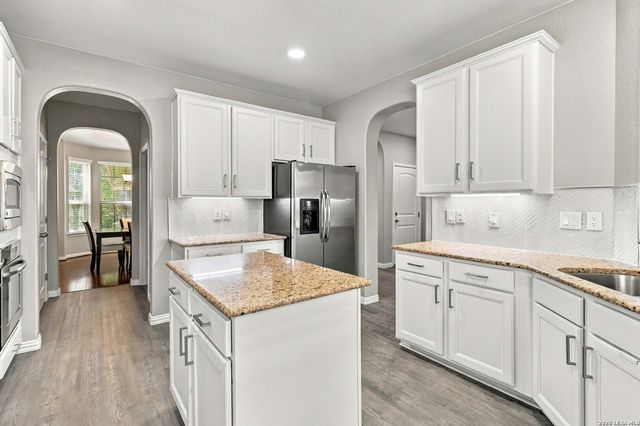 25022 ELWELL PT, San Antonio, TX 78255