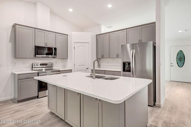 2788 Lakatos Avenue, Palm Bay, FL 32908