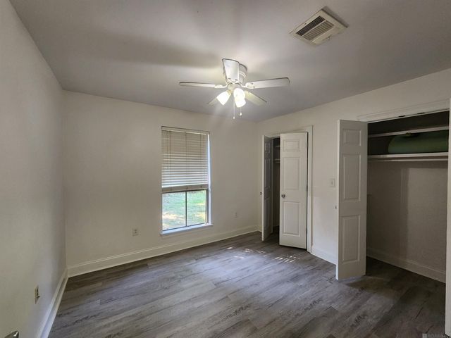 9238 Tasmania Ave, Baton Rouge, LA 70810