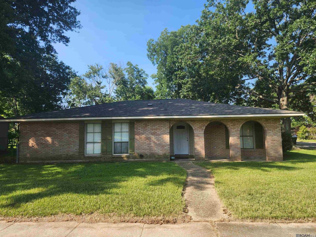 9238 Tasmania Ave, Baton Rouge, LA 70810