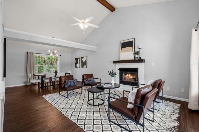 3712 GODFREY DR, Columbia, MO 65203