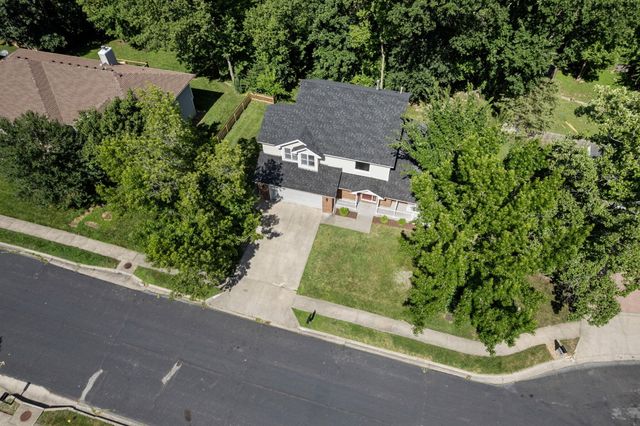 3712 GODFREY DR, Columbia, MO 65203