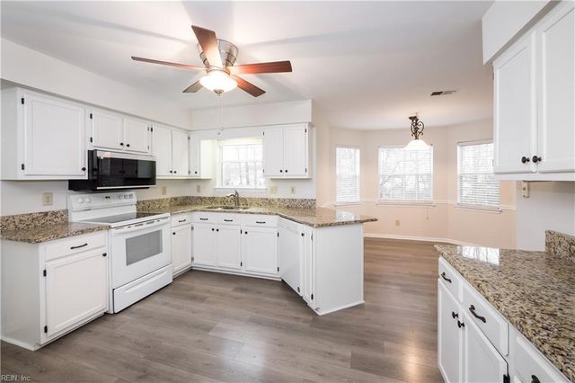 2684 Level Loop RD, Virginia Beach, VA 23456