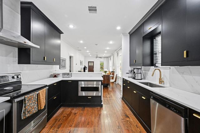 719 E 23rd Street, Houston, TX 77008