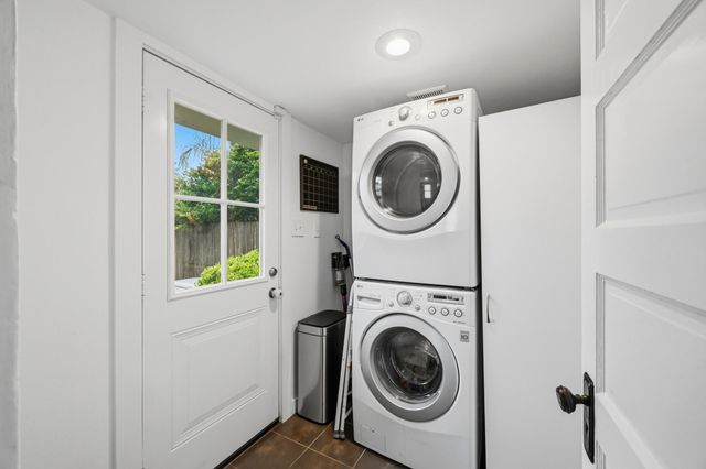 719 E 23rd Street, Houston, TX 77008