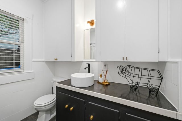 719 E 23rd Street, Houston, TX 77008