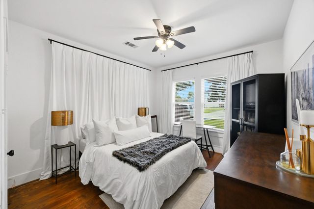 719 E 23rd Street, Houston, TX 77008