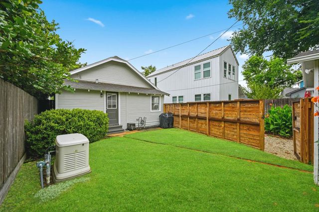 719 E 23rd Street, Houston, TX 77008
