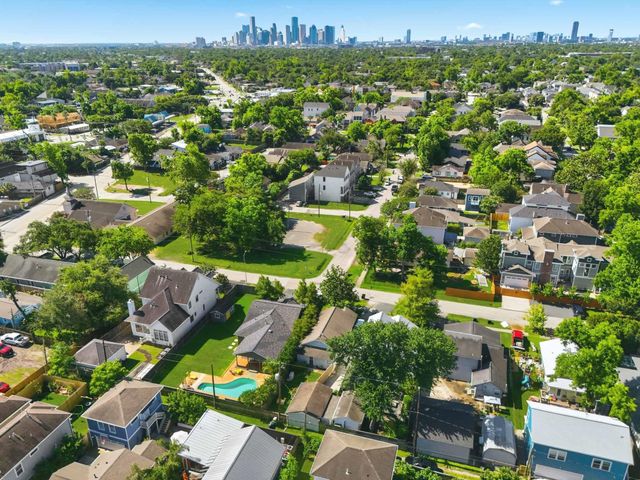 719 E 23rd Street, Houston, TX 77008