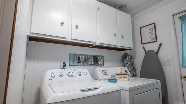 749 State Highway HH, Alton, MO 65606