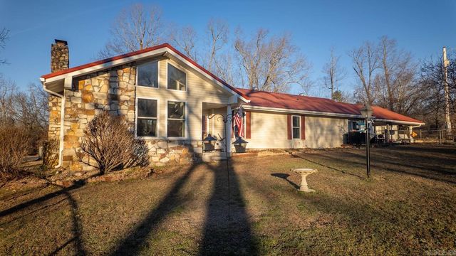 749 State Highway HH, Alton, MO 65606