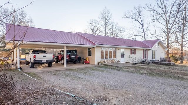 749 State Highway HH, Alton, MO 65606