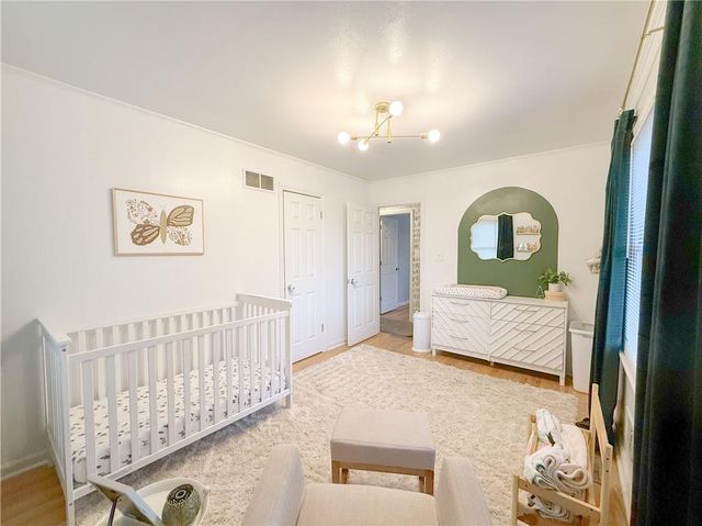 13520 Cypress Avenue, Grandview, MO 64030