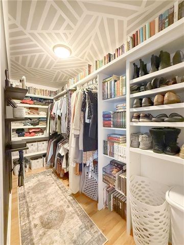 13520 Cypress Avenue, Grandview, MO 64030