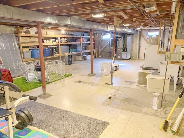 13520 Cypress Avenue, Grandview, MO 64030