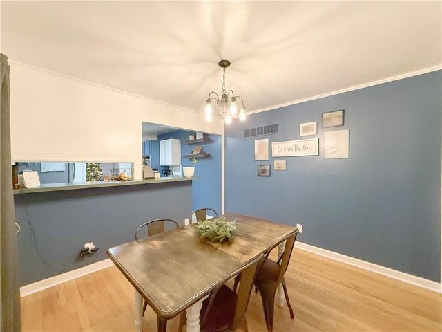 13520 Cypress Avenue, Grandview, MO 64030