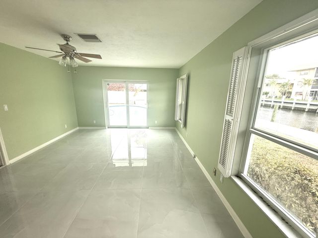 2810 NE 52nd Street, Fort Lauderdale, FL 33308