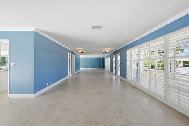 2810 NE 52nd Street, Fort Lauderdale, FL 33308