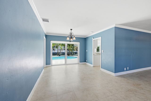 2810 NE 52nd Street, Fort Lauderdale, FL 33308