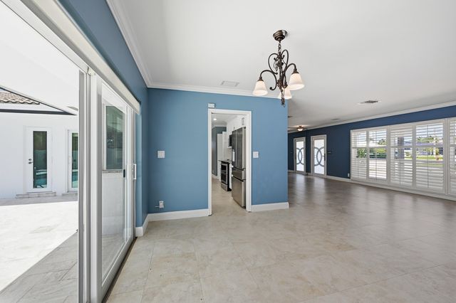 2810 NE 52nd Street, Fort Lauderdale, FL 33308