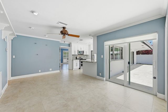 2810 NE 52nd Street, Fort Lauderdale, FL 33308