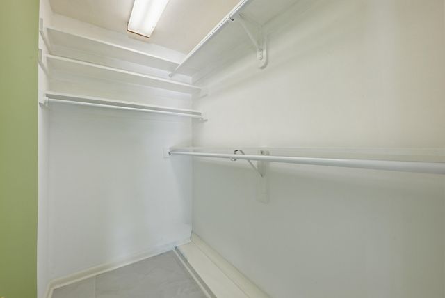 2810 NE 52nd Street, Fort Lauderdale, FL 33308