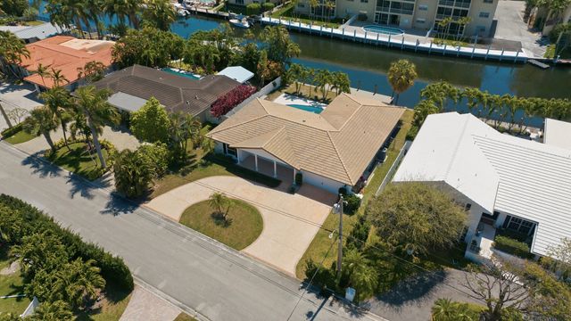 2810 NE 52nd Street, Fort Lauderdale, FL 33308