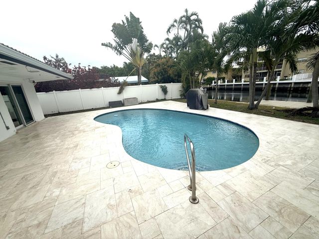 2810 NE 52nd Street, Fort Lauderdale, FL 33308