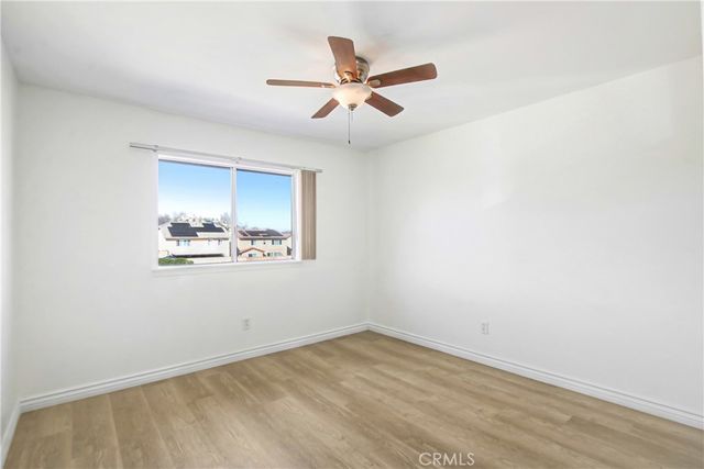 713 Walnut Drive 17, Lake Elsinore, CA 92530