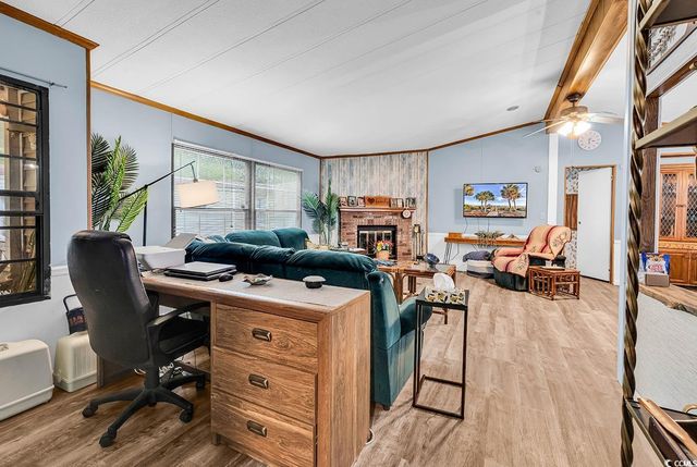 761 Garden Lakes Rd., Garden City Beach, SC 29576