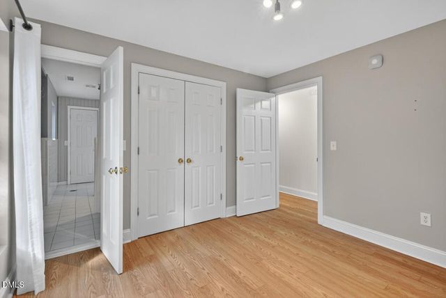 1516 W Markham Avenue, Durham, NC 27705