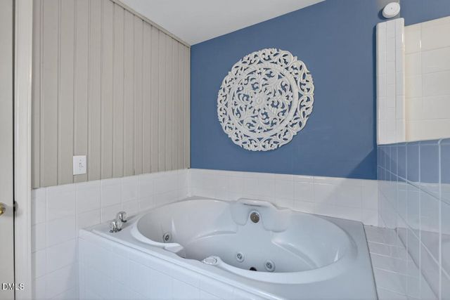 1516 W Markham Avenue, Durham, NC 27705