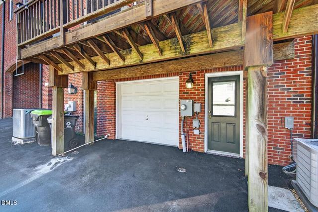 1516 W Markham Avenue, Durham, NC 27705