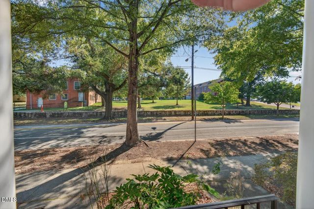 1516 W Markham Avenue, Durham, NC 27705