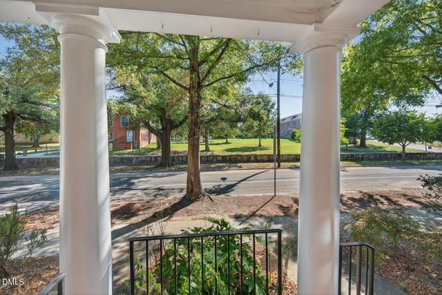 1516 W Markham Avenue, Durham, NC 27705