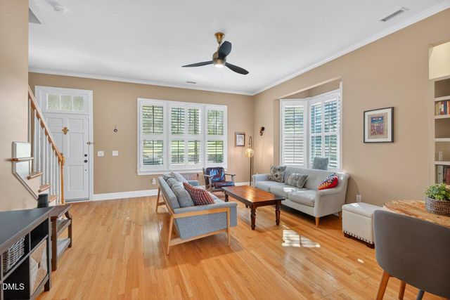 1516 W Markham Avenue, Durham, NC 27705