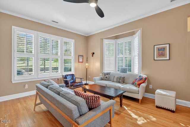 1516 W Markham Avenue, Durham, NC 27705