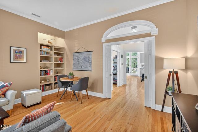 1516 W Markham Avenue, Durham, NC 27705