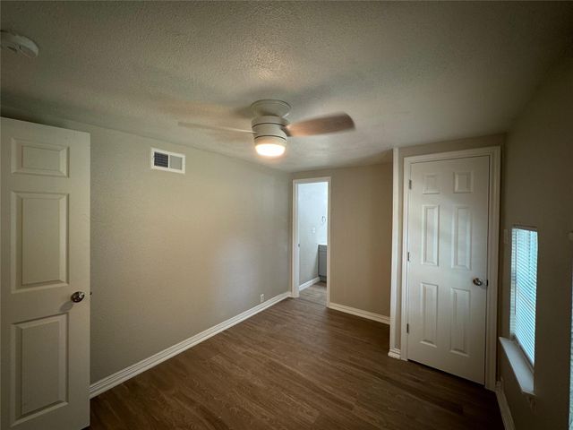 101 S Lockhart ST A, Manor, TX 78653