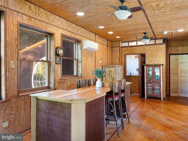 3562 SEVEN HICKORIES RD, Dover, DE 19904