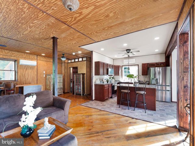 3562 SEVEN HICKORIES RD, Dover, DE 19904