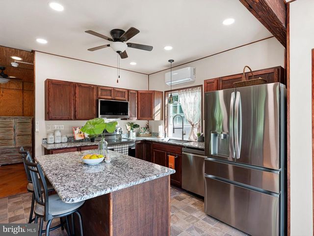 3562 SEVEN HICKORIES RD, Dover, DE 19904