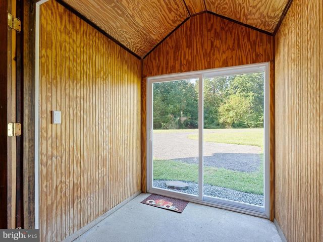 3562 SEVEN HICKORIES RD, Dover, DE 19904